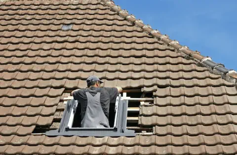 Pose de velux - Saint-Philibert